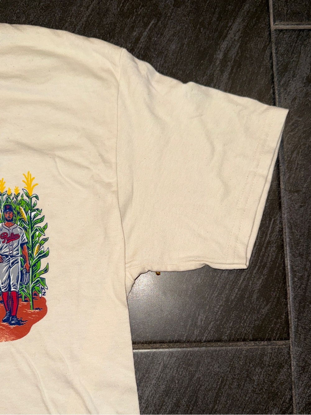 Phillies Field of Dreams T-Shirt - Picture 7 of 8